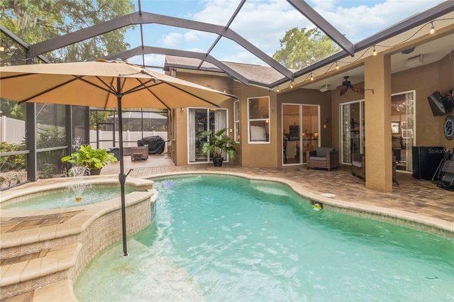 2007 RAVEN MANOR DRIVE, Dover, FL 33527