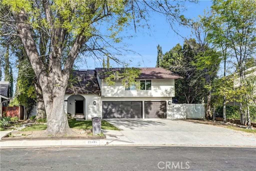 22935 Sylvan Street, Woodland Hills (los Angeles), CA 91367