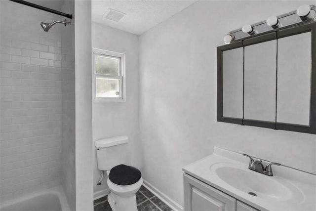 477 Fairlane Circle NW, Atlanta, GA 30331