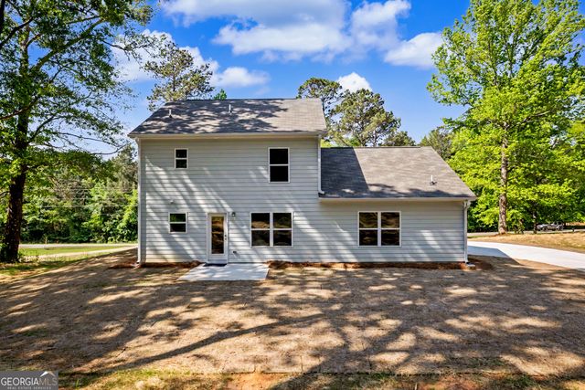 407 Barnetts Bridge Road, Jackson, GA 30233