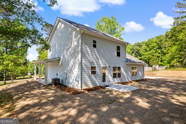 407 Barnetts Bridge Road, Jackson, GA 30233