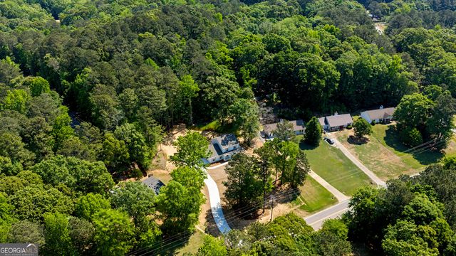 407 Barnetts Bridge Road, Jackson, GA 30233