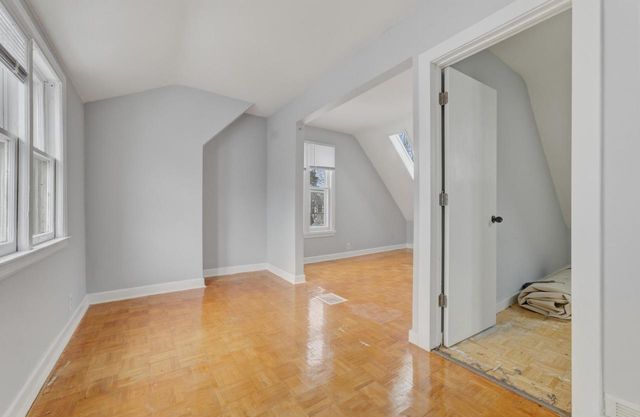 1125 E Clarke STREET, Milwaukee, WI 53212