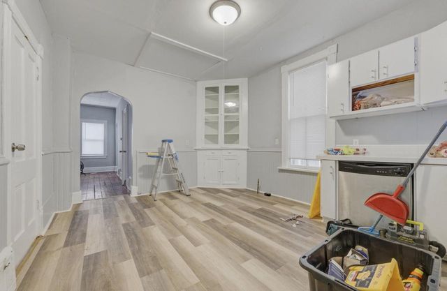 1125 E Clarke STREET, Milwaukee, WI 53212
