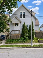 1125 E Clarke STREET, Milwaukee, WI 53212