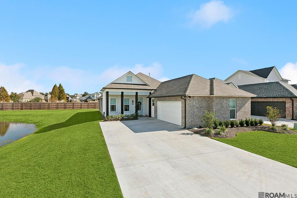 14201 Wally Way, Baton Rouge, LA 70810