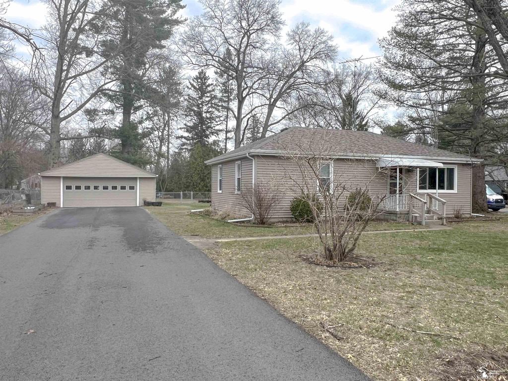 1142 South Park Drive, Bedford Twp, MI 48182