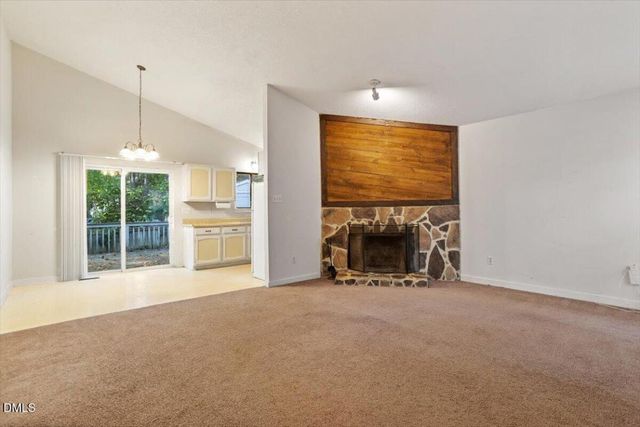 907 Castalia Drive, Cary, NC 27513