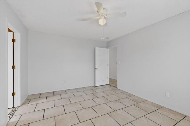 1101 Willow Court SE, Los Lunas, NM 87031