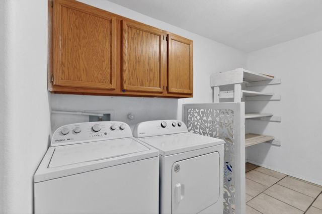 1101 Willow Court SE, Los Lunas, NM 87031