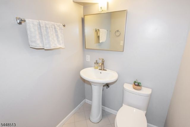40 Winslow Ter, Fair Lawn Boro, NJ 07410