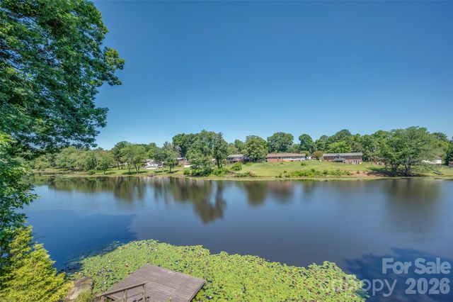 377 Kingswood Drive, Forest City, NC 28043