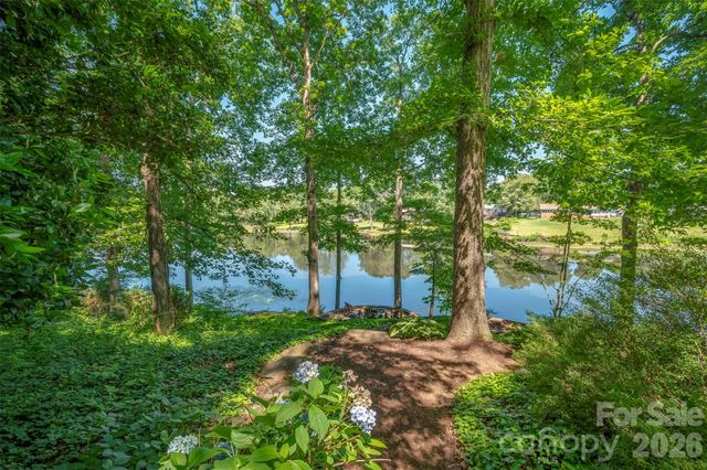377 Kingswood Drive, Forest City, NC 28043