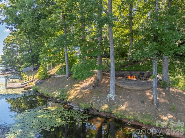 377 Kingswood Drive, Forest City, NC 28043