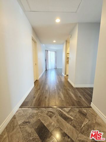 1002 S Burnside Avenue 203, Los Angeles, CA 90019