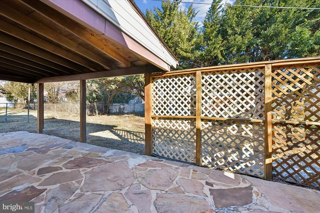 Image 24 of property listing at 3542 LYNNE HAVEN DR, Baltimore, MD 21244