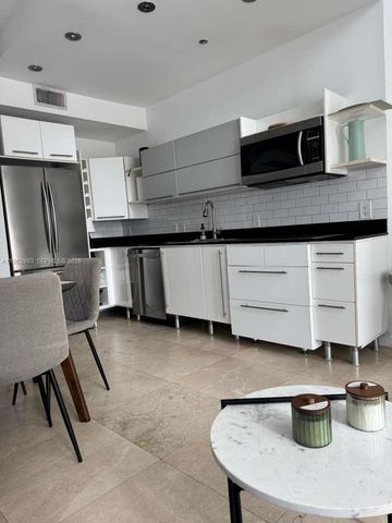 690 SW 1st Ct 1506, Miami, FL 33130