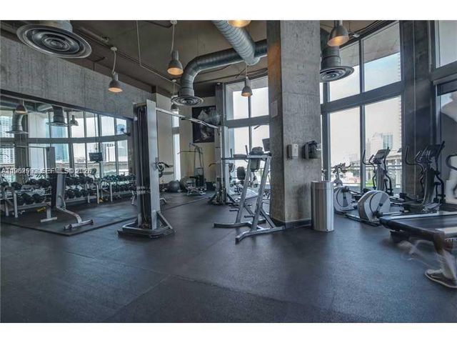 690 SW 1st Ct 1506, Miami, FL 33130