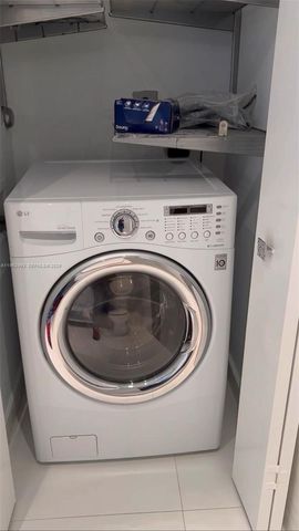 690 SW 1st Ct 1506, Miami, FL 33130