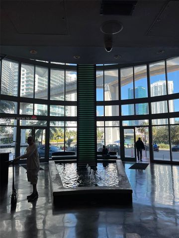 690 SW 1st Ct 1506, Miami, FL 33130