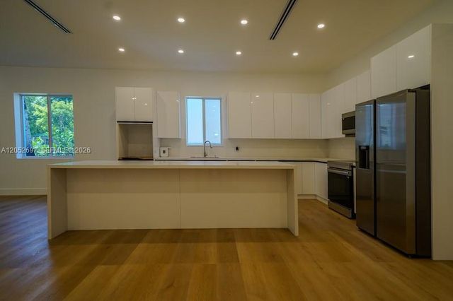112 NW 24th Court, Miami, FL 33125