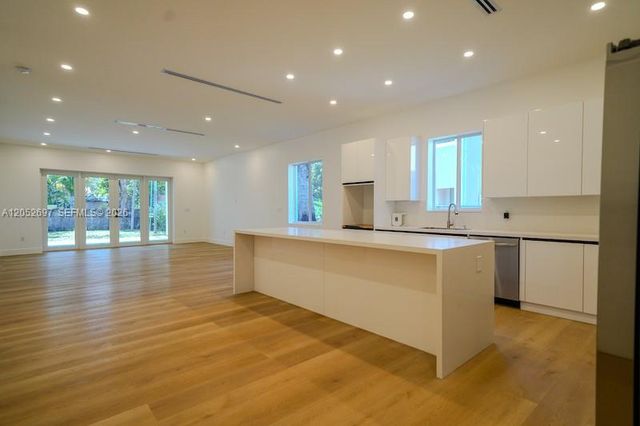 112 NW 24th Court, Miami, FL 33125