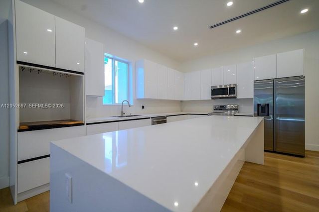 112 NW 24th Court, Miami, FL 33125