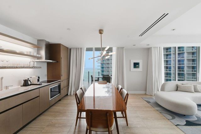 525 N Fort Lauderdale Beach Blvd 1509, Fort Lauderdale, FL 33304