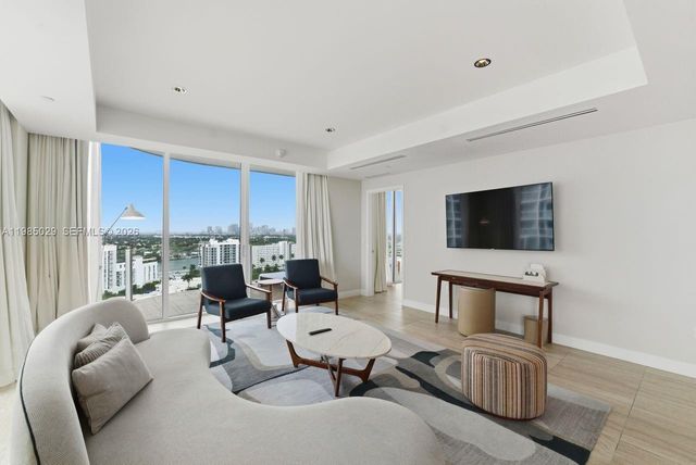 525 N Fort Lauderdale Beach Blvd 1509, Fort Lauderdale, FL 33304