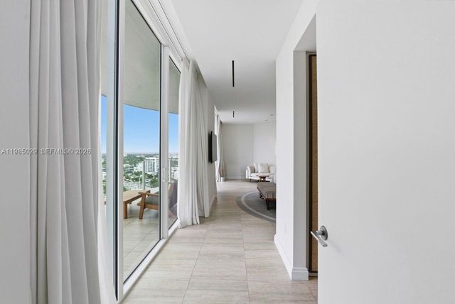 525 N Fort Lauderdale Beach Blvd 1509, Fort Lauderdale, FL 33304