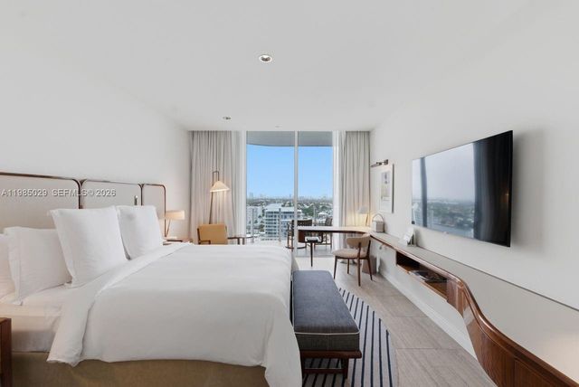 525 N Fort Lauderdale Beach Blvd 1509, Fort Lauderdale, FL 33304