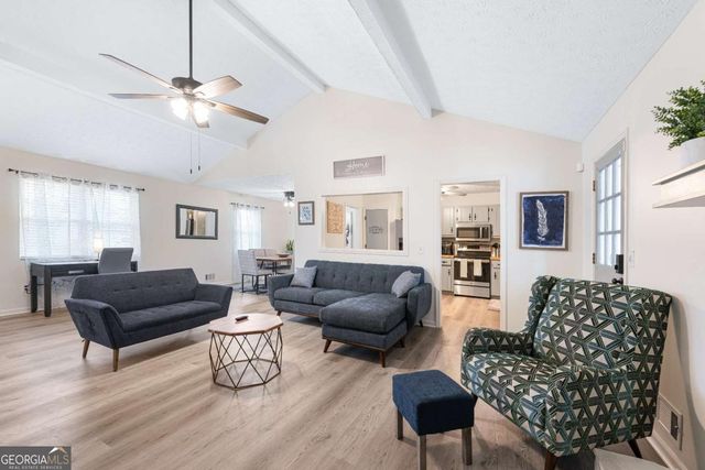 1426 Raintree Drive, Snellville, GA 30078