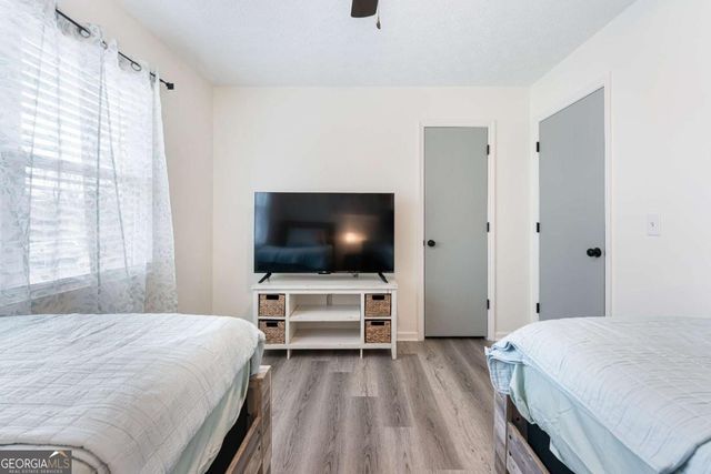 1426 Raintree Drive, Snellville, GA 30078