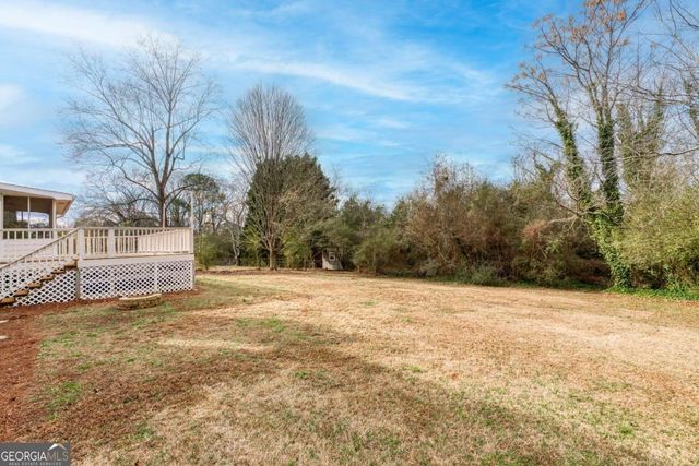 1426 Raintree Drive, Snellville, GA 30078