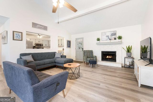 1426 Raintree Drive, Snellville, GA 30078