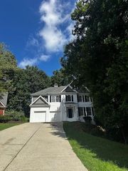 1038 Middlebrooke Drive, Canton, GA 30115