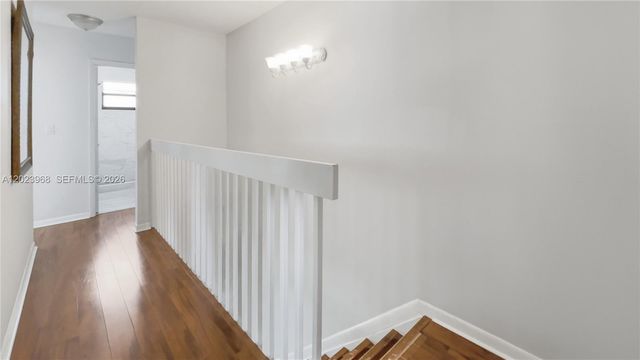 201 NW 106th Ter, Pembroke Pines, FL 33026