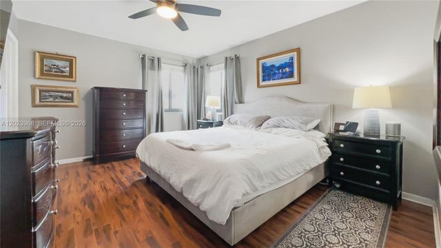 201 NW 106th Ter, Pembroke Pines, FL 33026