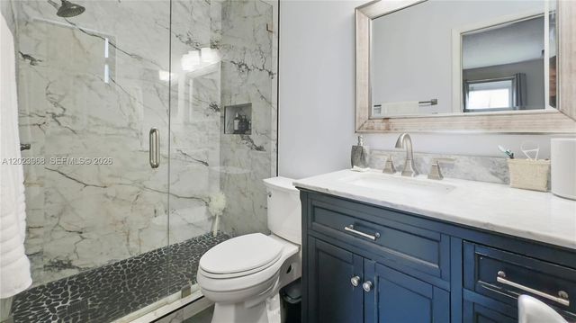 201 NW 106th Ter, Pembroke Pines, FL 33026