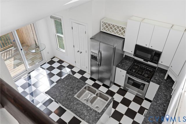 5716 Saddle Hill Dr, Midlothian, VA 23112