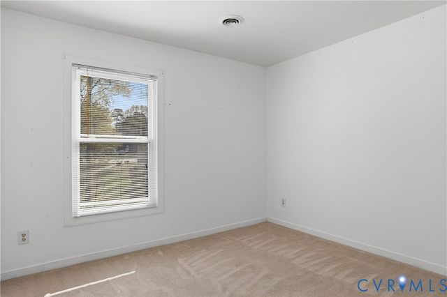 5716 Saddle Hill Dr, Midlothian, VA 23112