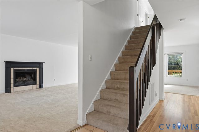 5716 Saddle Hill Dr, Midlothian, VA 23112