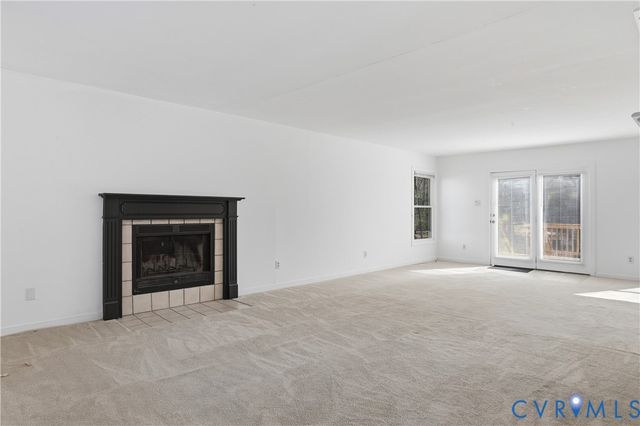 5716 Saddle Hill Dr, Midlothian, VA 23112