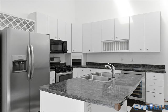 5716 Saddle Hill Dr, Midlothian, VA 23112