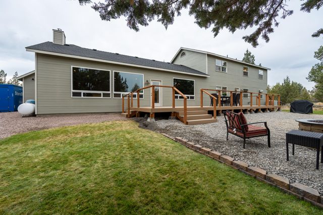 1500 NW 77th Street, Redmond, OR 97756