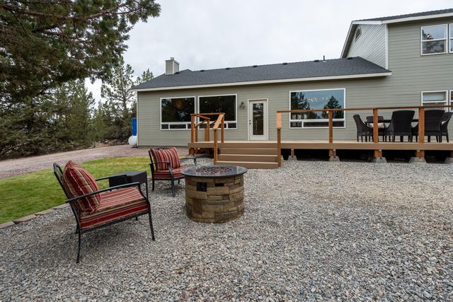 1500 NW 77th Street, Redmond, OR 97756