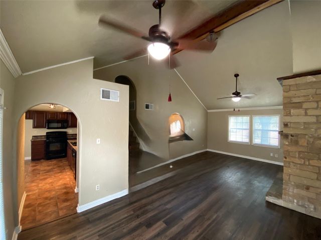 6722 Oriole Court, Fort Worth, TX 76137