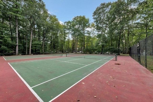 140 Butternut Hollow 140, Acton, MA 01718