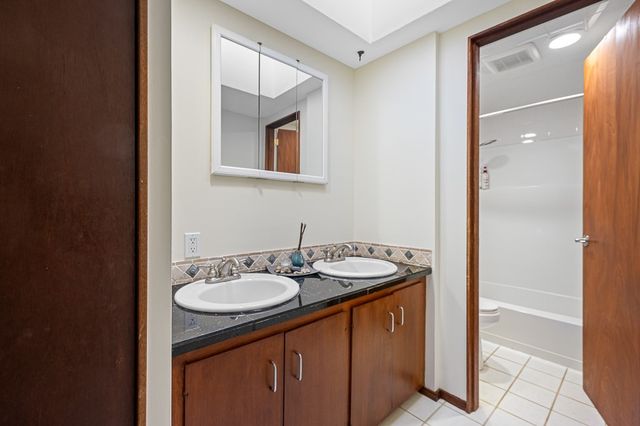 140 Butternut Hollow 140, Acton, MA 01718