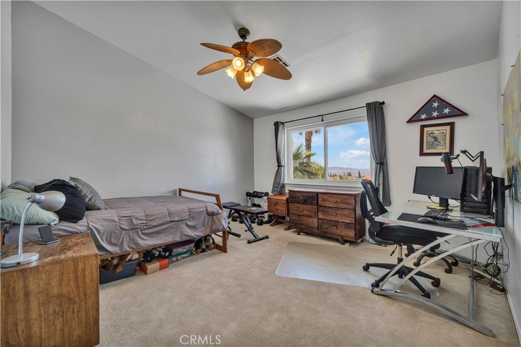 Image 30 of property listing at 7305 Dana Drive, Palmdale, CA 93551